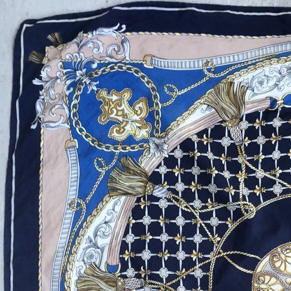 Vintage Pierre Balmain silk scarf - Picture 2 of 12